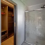 Family Friendly Oasis With Private Pool