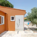 Family Friendly Oasis With Private Pool Alvor