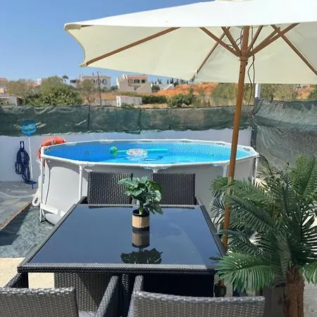 Family Friendly Oasis With Private Pool *