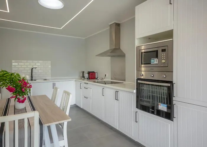 Family Friendly Oasis With Private Pool فيلة