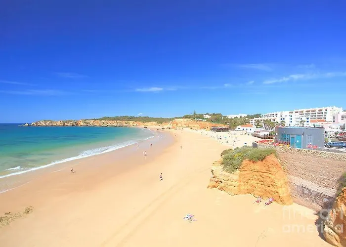 Family Friendly Oasis With Private Pool ألفور