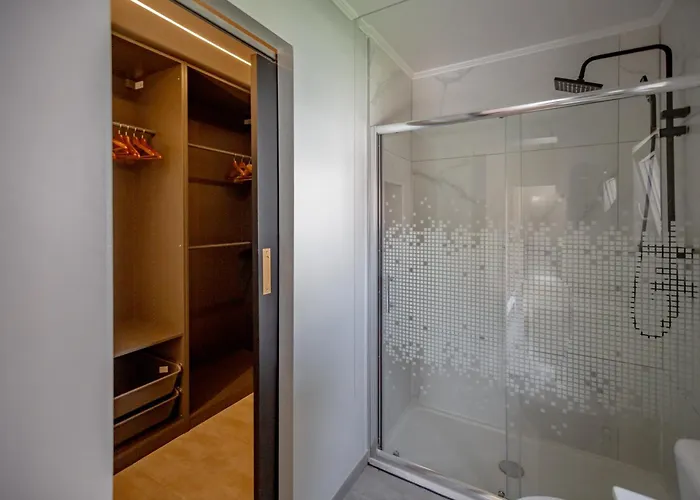 Family Friendly Oasis With Private Pool