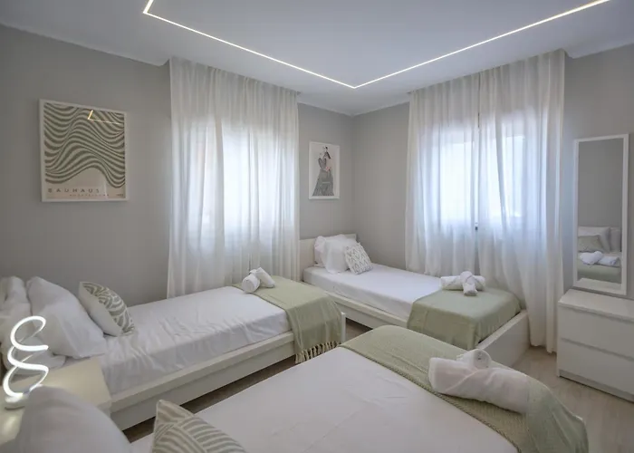 빌라 Family Friendly Oasis With Private Pool 알보르