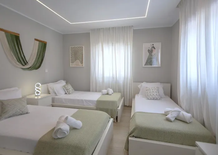 Family Friendly Oasis With Private Pool